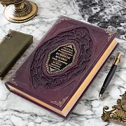 На память: Русская живопись — книга в кожаном переплёте — фотография 1