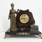 Подарочные часы «Хозяйка Медной горы» с камнями, 235×145×215 мм — фотография 2