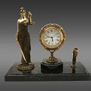Часы «Правосудие» с Фемидой и подставкой для ручек — оригинальный подарок — фотография 2